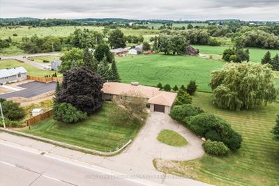 6162 Highway 9, House other with 3 bedrooms, 2 bathrooms and 6 parking in New Tecumseth ON | Image 3