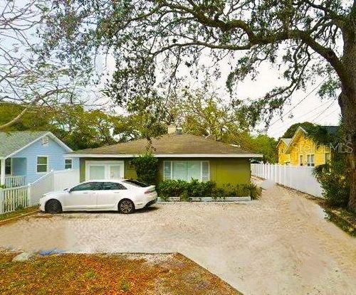 912 Druid Rd E, CLEARWATER, FL, 33756-5604 | Card Image