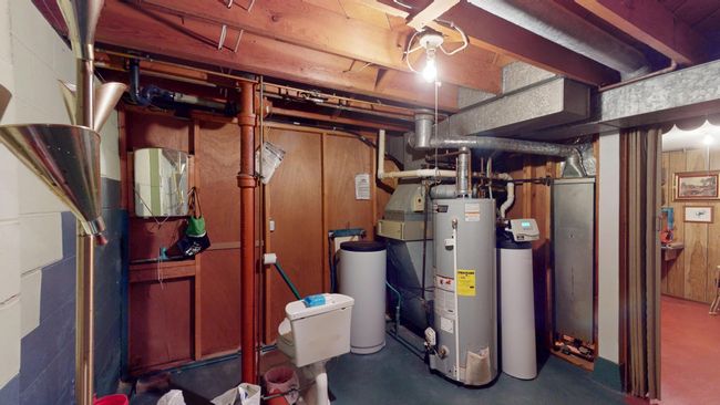 Furnace/hot water heater/water softener | Image 23