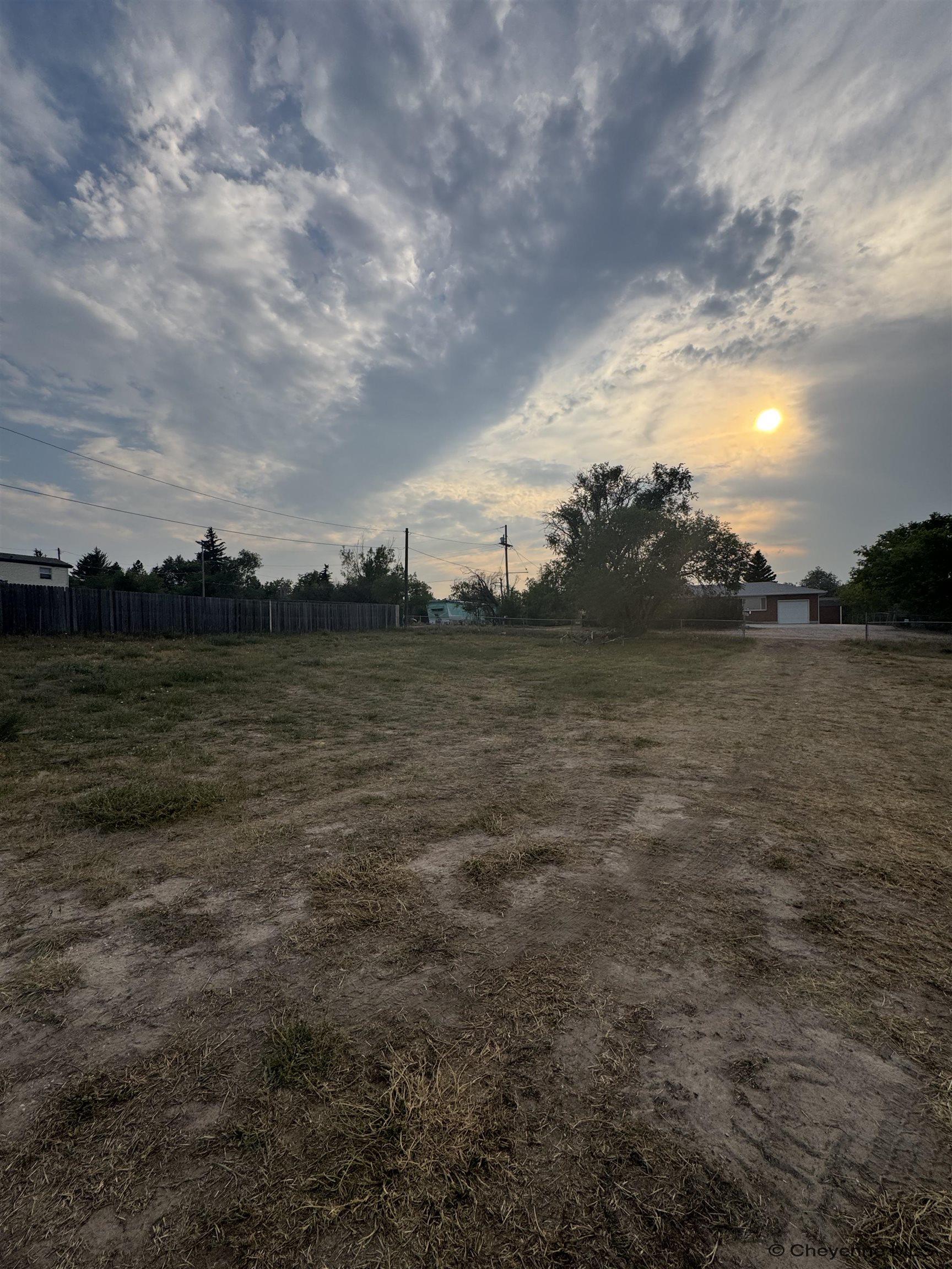 Land in Cheyenne 4