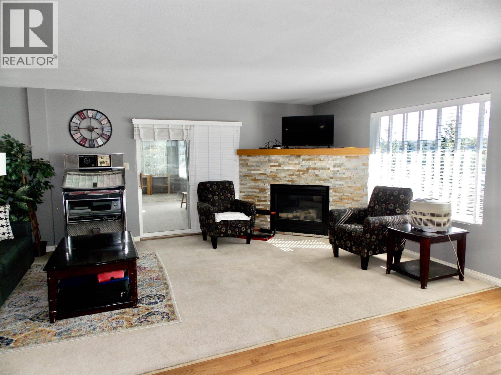 Residential in Lac La Hache 4
