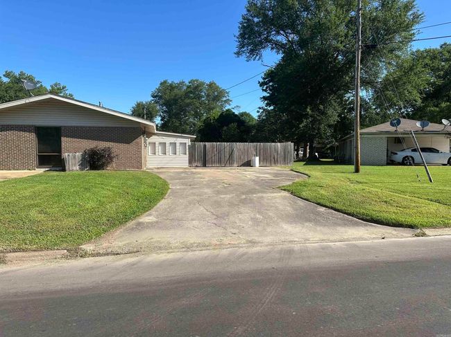 213 S Adcock St, House other with 3 bedrooms, 3 bathrooms and null parking in Dumas AR | Image 25