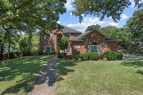 725 Big Horn Trail, Crowley, TX, 76036 | Card Image