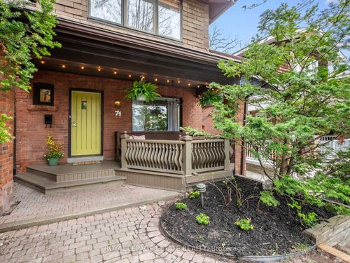 71 Glenmount Park Road, Toronto, ON, M4E2N1 | Card Image