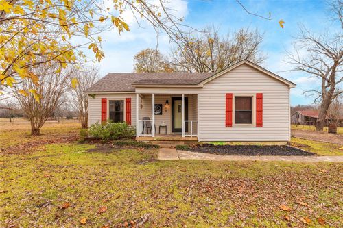 4180 Fm 68, Wolfe City, TX, 75496-4826 | Card Image