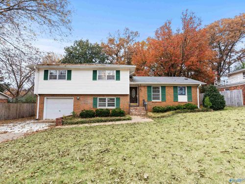 354 College Park Ct Nw, Huntsville, AL, 35805-2630 | Card Image