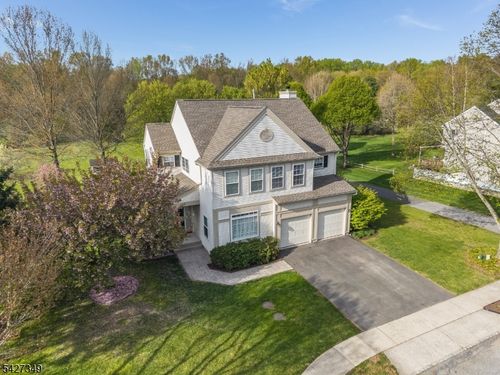 45 Grandin Ct, Asbury, NJ, 08802-1308 | Card Image