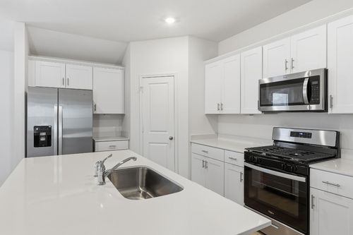 298 Denali Dr, Kyle, TX, 78640-6775 | Card Image