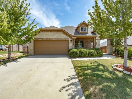 5429 Quiet Woods Trl, Fort Worth, TX, 76123-2643 | Card Image