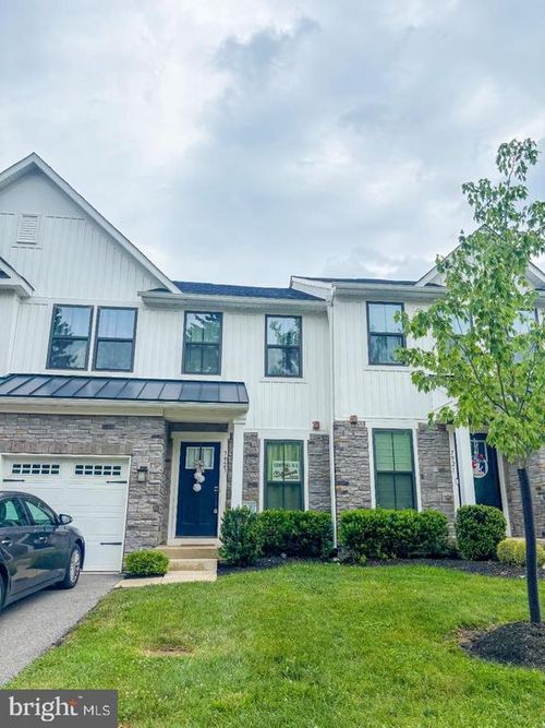 7923 Milltown Cir, CHELTENHAM, PA, 19012-1228 | Card Image