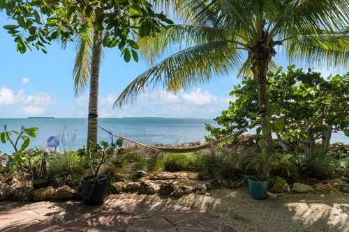 755 Sawyer Dr, Cudjoe Key, FL, 33042-4046 | Card Image