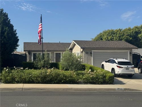 3038 E Cog Hill Court, Ontario, CA, 91761 | Card Image
