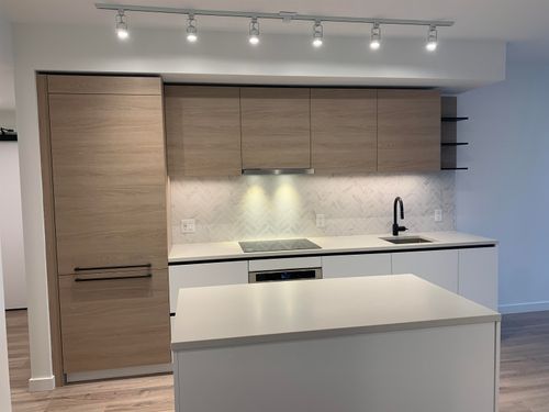 512-13428 105 Ave, Surrey, BC, V3T0S6 | Card Image