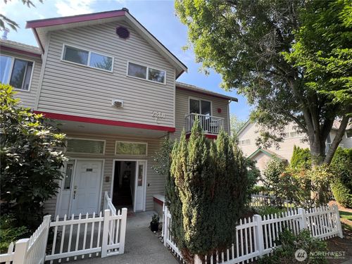 apt-c101-2801 Ne 130th St, Seattle, WA, 98125-4359 | Card Image