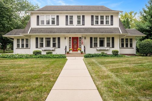 1334 W Downer Pl, Aurora, IL, 60506-4737 | Card Image