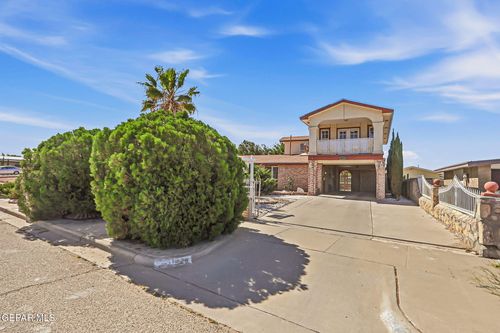 11328 Beach Front Dr, El Paso, TX, 79936-3804 | Card Image