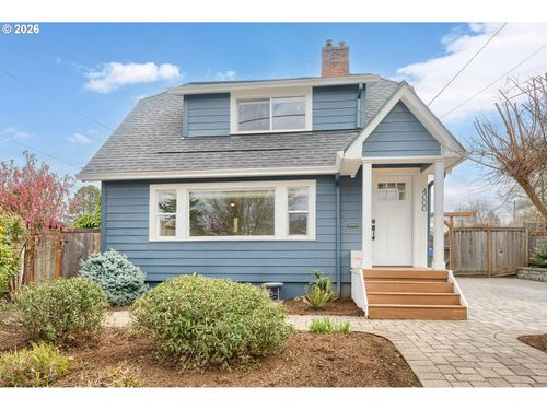 4000 Ne 66th Ave, Portland, OR, 97213-4455 | Card Image