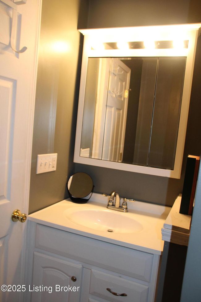 1384 Highway 1066, Home with 4 bedrooms, 3 bathrooms and null parking in Bloomfield KY | Image 76