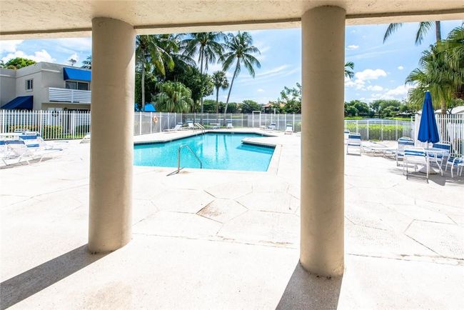 574 - 574 Nw 97 Th Ave, Townhouse with 3 bedrooms, 3 bathrooms and null parking in Plantation FL | Image 34