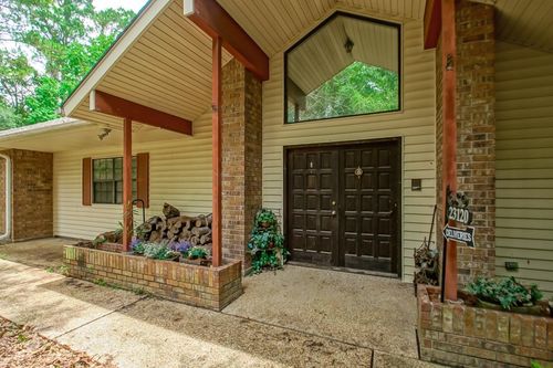 23120 Highway 1088, Mandeville, LA, 70448-8462 | Card Image