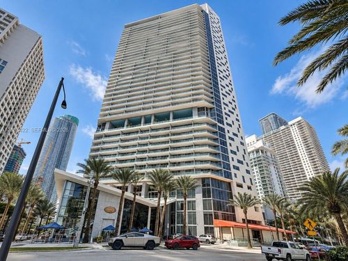 2112-1300 Brickell Bay Dr, Miami, FL, 33131-3392 | Card Image
