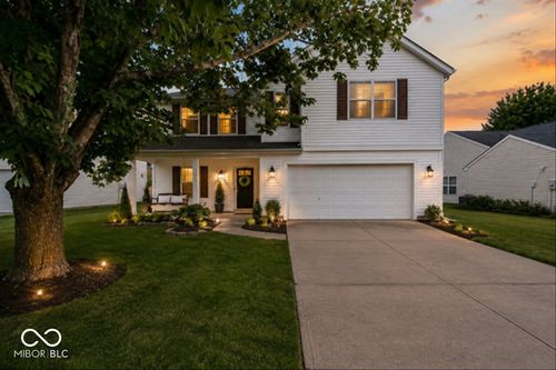 237 Winslow Dr, Westfield, IN, 46074-8005 | Card Image