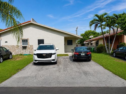 b-1115 Ne 1st Court, Hallandale Beach, FL, 33009 | Card Image