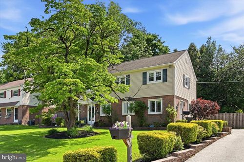 316 E Thomson Ave, SPRINGFIELD, PA, 19064-2833 | Card Image
