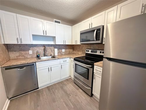 202-13550 Sw 6th Ct, Pembroke Pines, FL, 33027-1602 | Card Image