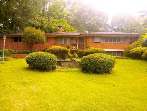 244 Chalmers Dr Nw, ATLANTA, GA, 30318-7402 | Card Image
