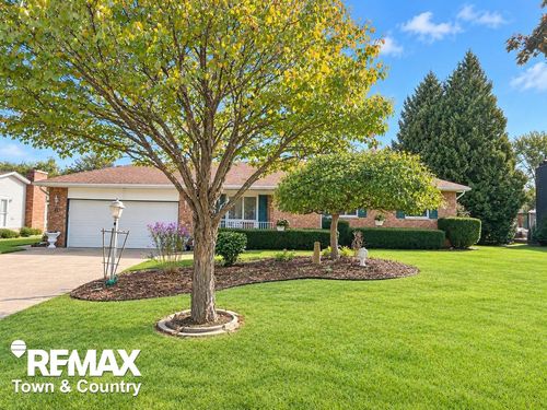 2100 Hardwood Drive, Davison Township, MI, 48423 | Card Image