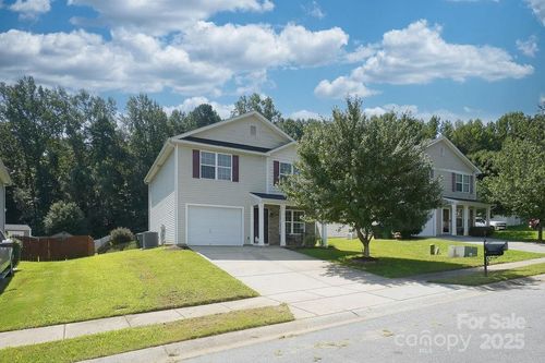 3130 Osceola Ln, Charlotte, NC, 28269-2347 | Card Image