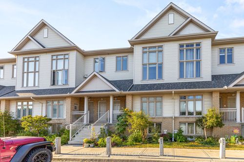 358 Galston Pvt, Orleans, ON, K1W0G3 | Card Image