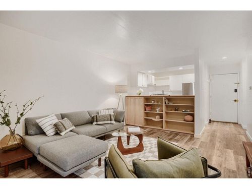 d-307d-2707 Valmont Rd, Boulder, CO, 80304-2916 | Card Image
