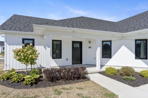 102-14 Meadowcreek Dr, Brighton, ON, K0K1H0 | Card Image
