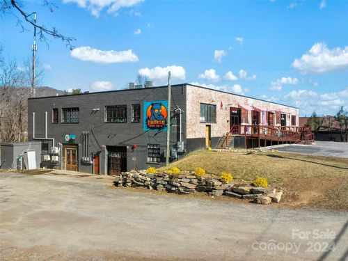 1940 S Main St, Waynesville, NC, 28786-6790 | Card Image