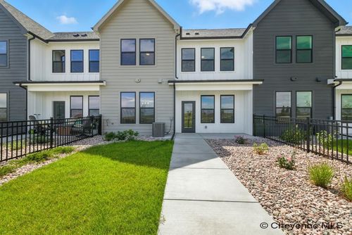1428 Big Meadow Dr, Cheyenne, WY, 82007-3808 | Card Image