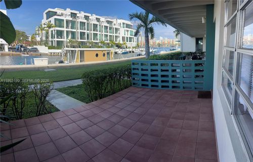 apt-106-3923 Ne 166th St, North Miami Beach, FL, 33160-3809 | Card Image