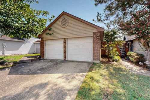 4028 Scarsdale Ln, Dallas, TX, 75227-4792 | Card Image