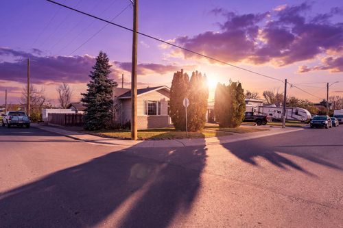 503 21 St, Fort Macleod, AB, T0L0Z0 | Card Image