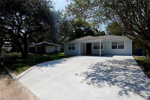 1112 Georgina St, Rosenberg, TX, 77471-3636 | Card Image