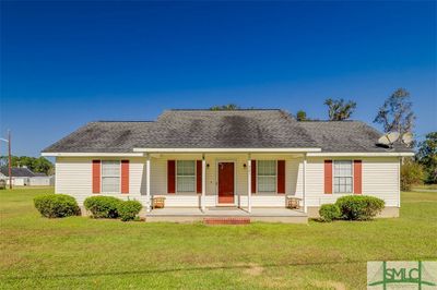 401 Fourth Ext Street, House other with 3 bedrooms, 2 bathrooms and null parking in Guyton GA | Image 1