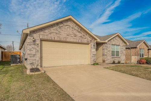 10541 Rising Knoll Ln, Fort Worth, TX, 76131-3979 | Card Image