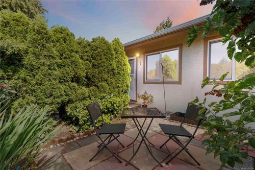 5-974 Dunford Ave, Langford, BC, V9B2S3 | Card Image