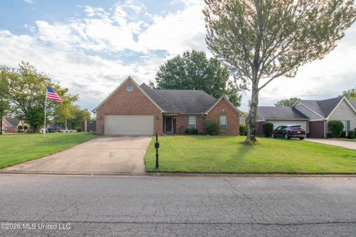 5860 Ridgetop Drive, Horn Lake, MS, 38637 | Card Image