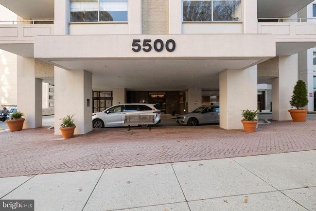 APT-1822N - 5500 Friendship Blvd, Condo with 2 bedrooms, 2 bathrooms and null parking in CHEVY CHASE MD | Image 4
