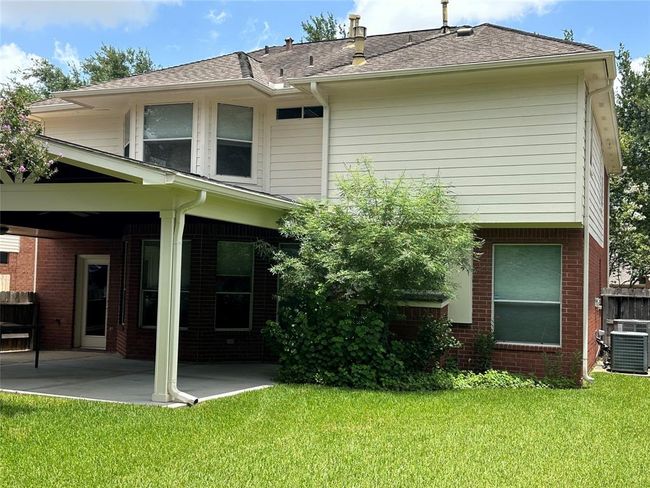 2716 W Oaks Cir E, House other with 4 bedrooms, 4 bathrooms and 2 parking in Pearland TX | Image 42