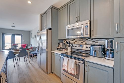 405-5609 Smu Blvd, Dallas, TX, 75206-5099 | Card Image