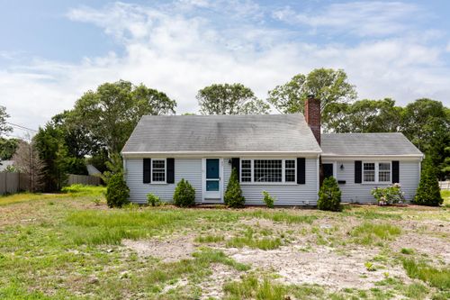 27 Tern Rd, South Yarmouth, MA, 02664-2051 | Card Image