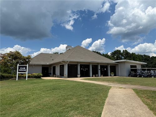 2001 Country Club Rd, lanett, AL, 36863-6503 | Card Image